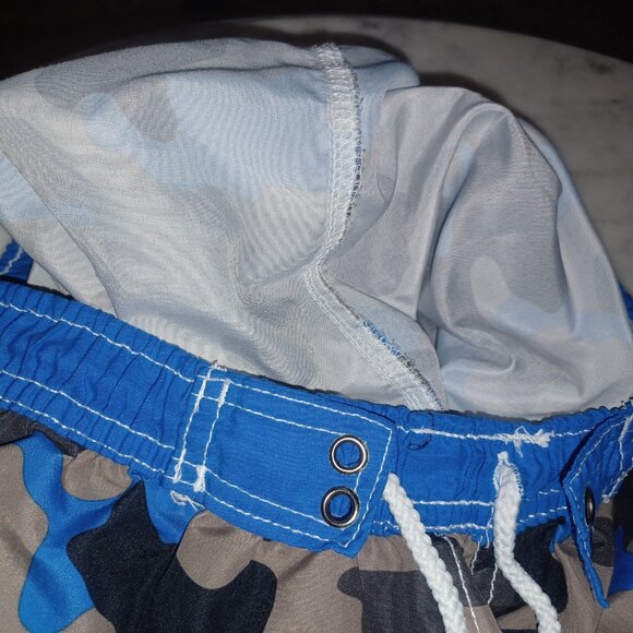 Quad Seven Boys Swim Trunks M(8/10) Camo Blue - Picture 4 of 5